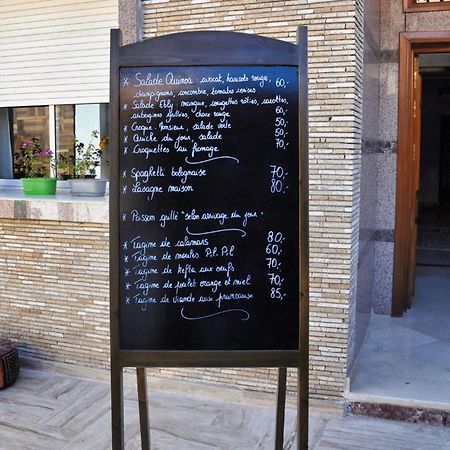 Blue Wave Lodge Agadir n'Ait Sa Esterno foto